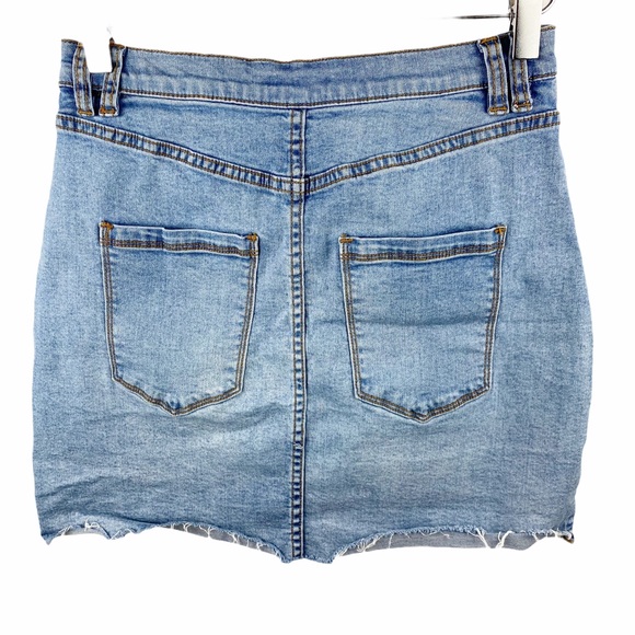 BDG Denim Distressed Boho Mini Skirt Size 6 - Picture 4 of 7